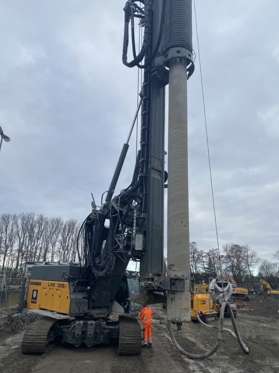 Bild eines großen Tiefbohrers